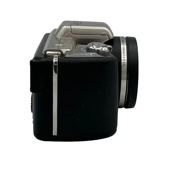 Olympus SP-600UZ 12MP 15X Zoom Digital Camera Original Box & Accessories - Picture 7 of 16